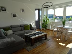 Апартамент Morska 7 Apartament Słoneczny Реда Польща