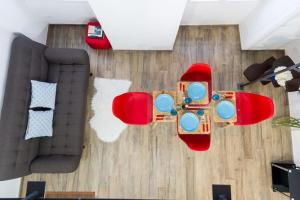 Miniloft Rosso · Mini-Loft Sanremo Centro. Wifi & Aria condizionata