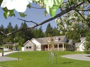 Aspen Meadows Bed & Breakfast