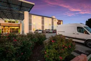 罗斯威尔第6汽车旅馆 - 阿蒂西亚