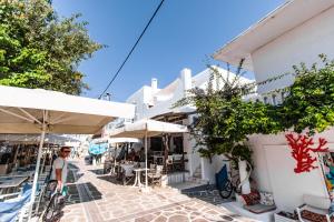 Casa Bianca Antiparos Greece