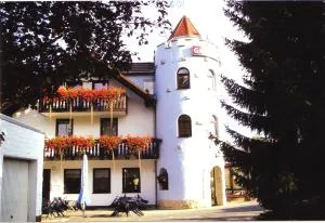 Hotel Gasthof Turm - Schwarzenbach an der Saale