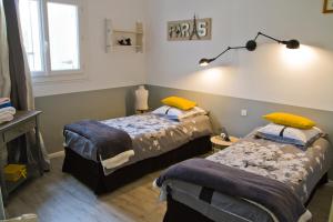 B&B / Chambres d'hotes Suite familiale de charme en Provence : photos des chambres