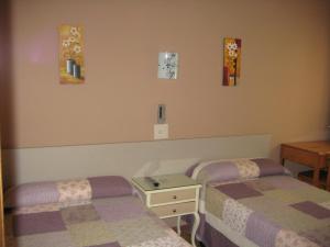 Twin Room room in Hostal La Selecta