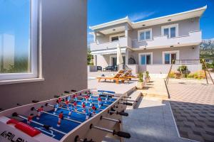 Apartment VILLA BEGO heated pool with jaccuzzi, summer kitchen, garden