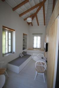 l anima boutique suites Skiathos Greece