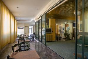 HOTEL ATENA
