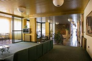HOTEL ATENA