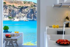 Milinon Suites Milos Greece