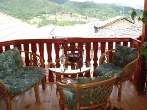 Sharkov Guest House - Ablaniza