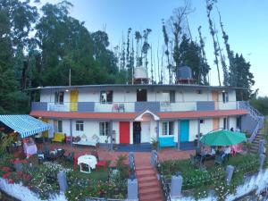 REFLECTIONS Guest House