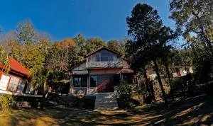 Hotel Clouds End Villa Cottages - Dharamsala