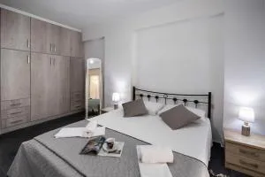 F City Apartments - Kalligónion