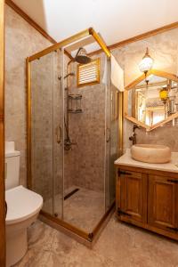 Enderun by Otantik Suites