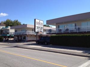 Shoreline Resort Condominiums