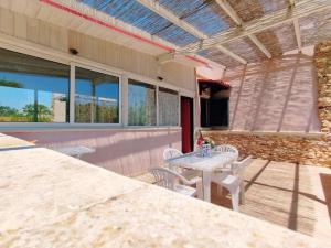 AlliPatuli Apartments