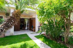 Rosa Holiday Home