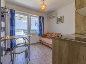 One-Bedroom Apartment room in Apartments Frutis