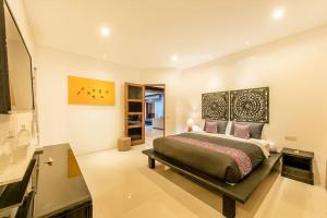 Manis, Luxury 3 Bedroom Heart of Seminyak