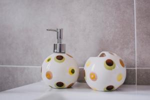 Milva's Apartment img56