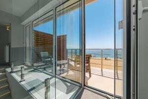 Apartment with Sea View room in Terrace апартаменты на берегу моря «люкс» качества
