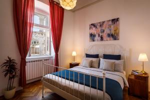 Amphitheatre Premium Apartment with Seaview