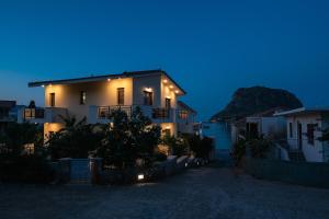 Cyrenia Guesthouse Lakonia Greece