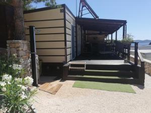 Mobile House on Drage Beach