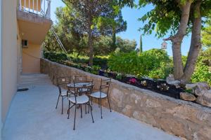 Apartment Paradiso