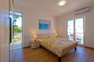 Apartment Paradiso