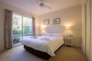 The Birch House - Silver Birches Accommodation Bright