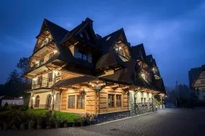 Pensjonat Dziubas - 5 minut na piechotę do stacji narciarskiej Kotelnica i term Bania, parking przy obiekcie - 新塔尔格