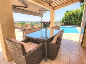 3 Bedrooms Villa near Cannes - Pool & Jacuzzi - Sea View