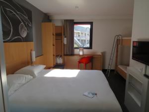 Hotels ibis Soissons : photos des chambres