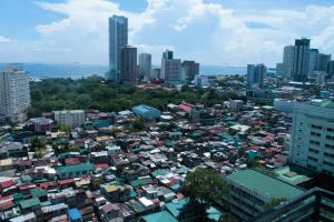 Titan 22P Condo at WH Taft Residences Manila