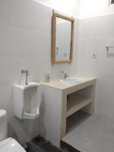 Bungalow Nhìn ra vườn (Bungalow with Garden View)