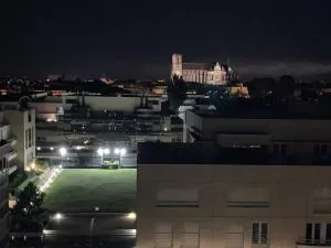 Le Septième - Vue cathédrale - Saint Rémi - Reims