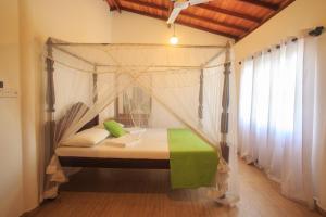 Tharanga Surfing Villa