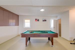 Villa Gorana for 10 with large private pool