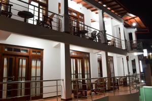Vino Villa Tourists & Local Accommodations - 24 Hrs