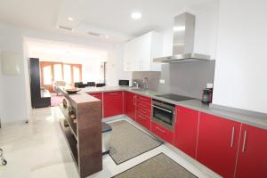 Precioso apartamento al lado de las Torres de Serrano