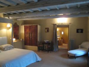 B&B / Chambres d'hotes Mas du Moutet : Suite