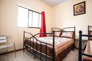 Flor de Katty Hostel Airport