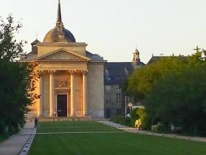 Appartements Between historic center and quay, ideal for family : photos des chambres
