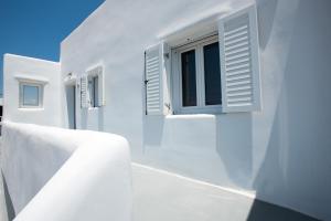 Bleland Mykonos II Myconos Greece