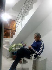 Sunset Hostel Airport