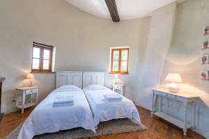 Maisons de vacances Les Gites du Chateau St Jacques d'Albas : photos des chambres