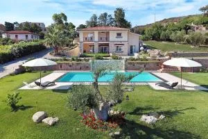 Villa Turquoise - 马戈马达斯