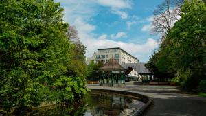 Ballsbridge, Dublin 4, Ireland.