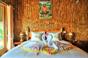 Aryaginata Cliff Cottages